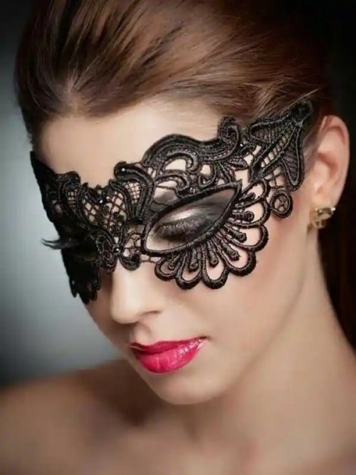 Dantel Göz Maskesi 2